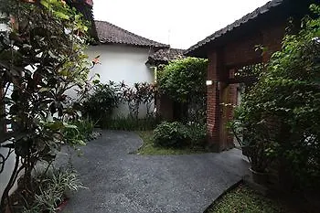 Hotel Puri Puri Kecil Seminyak