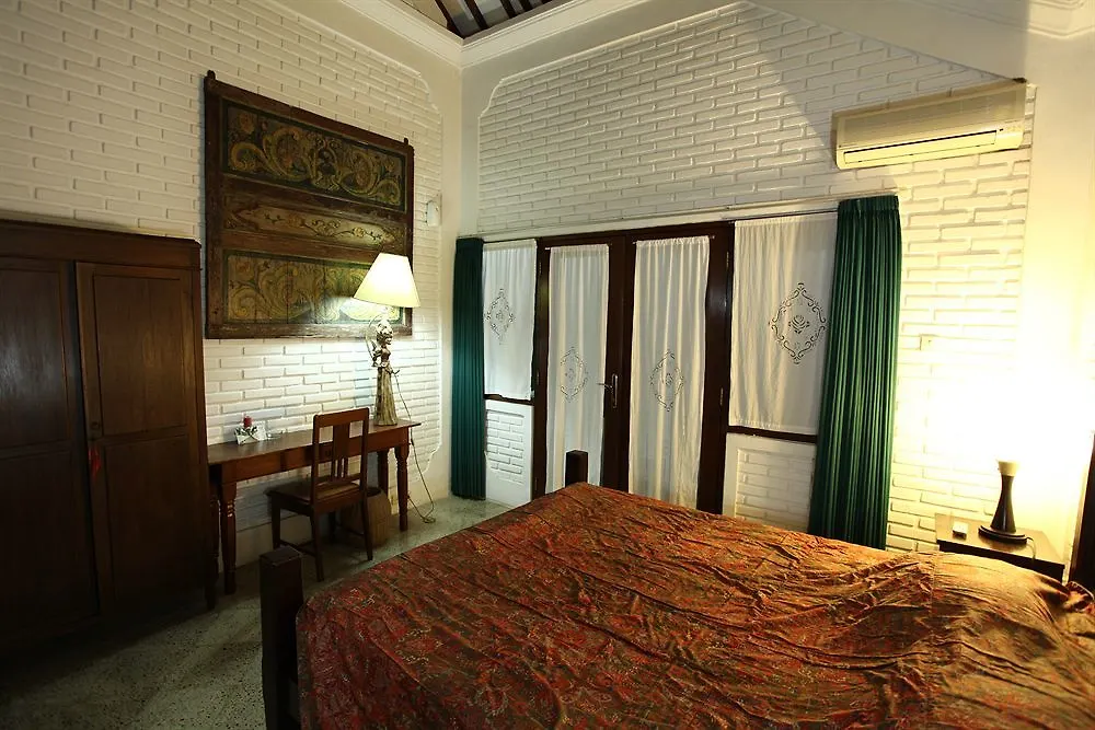 Puri Puri Kecil Hotel Seminyak   Seminyak (Bali)